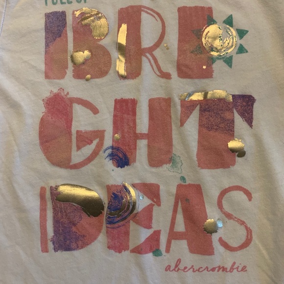 ⭐️✨3 for $15✨⭐️ Abercrombie Kids Tee 11/12 - Picture 2 of 4